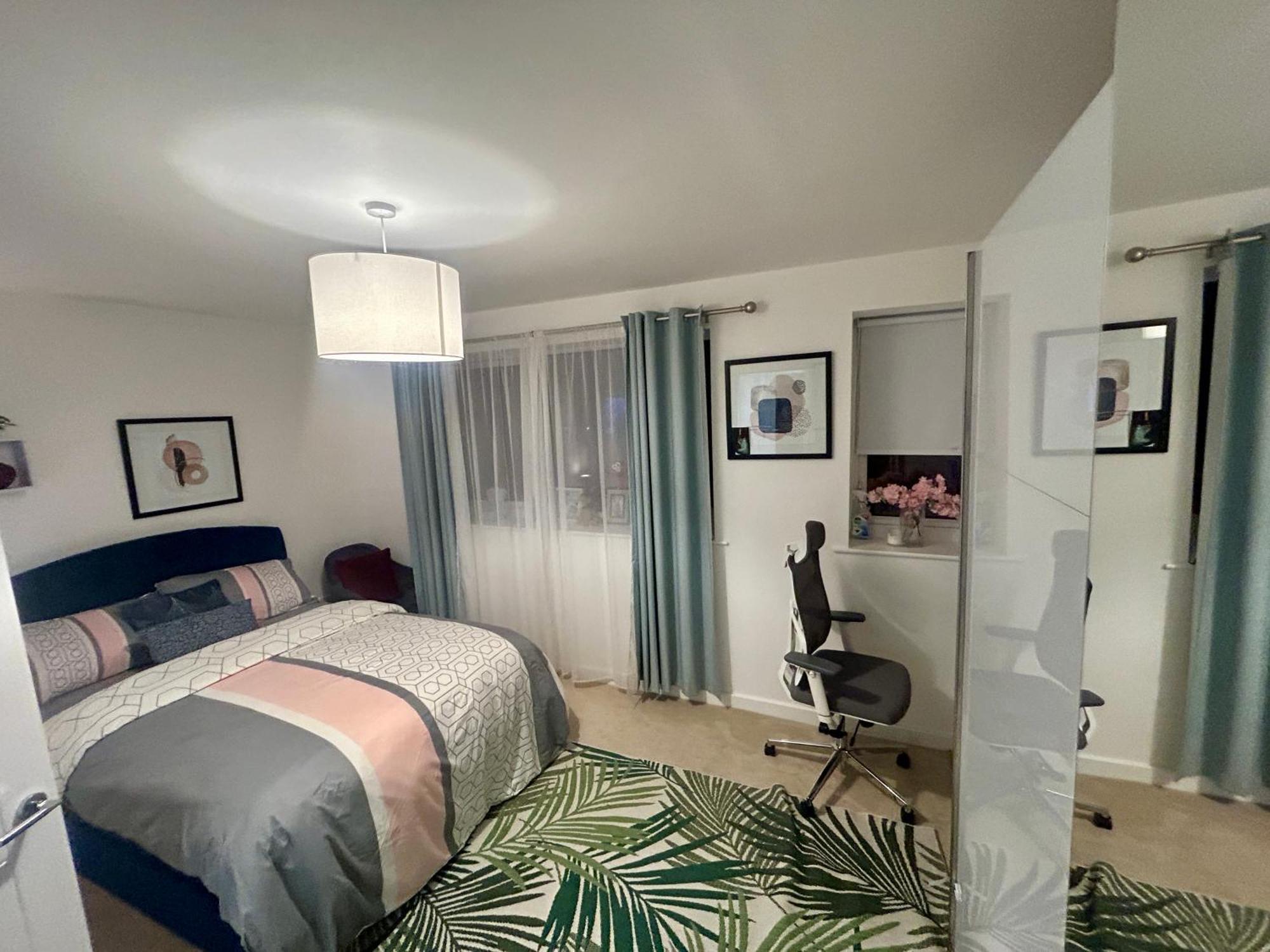 Comfortable Double Room & Single Room In Vibrant Hatfield Neighbourhood Kültér fotó